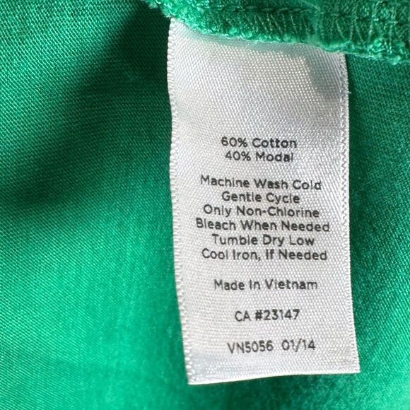 Talbots Kelly green button cap sleeve cotton blend top size small - Picture 6 of 6